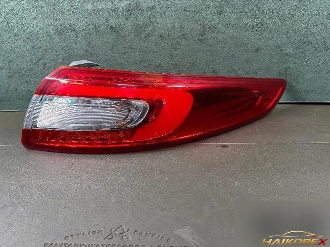 Renault SM3 2016 — комбинированный фонарь задний правый (пассажирский) 2