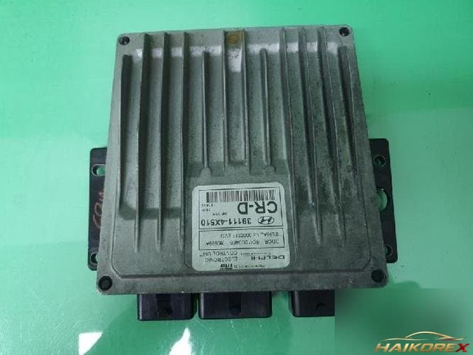 Hyundai Terracan 2002 — блок управления двигателем ECU 39111 4X510 2