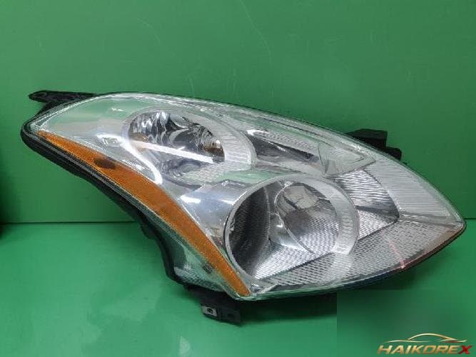 Nissan Altima 2010 — фара правая 26010-ZX20B