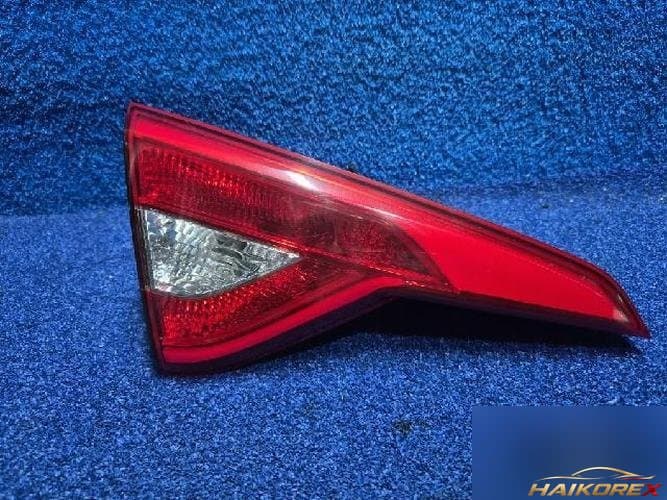 Hyundai Sonata 2015 — накладка задней двери левая