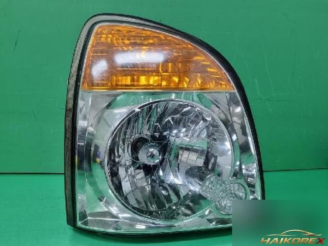 Hyundai Porter 2010 — фара передняя правая