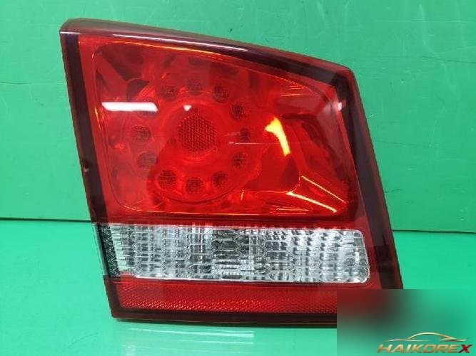 Fiat Freemont 2013 — накладка двери багажника левая 68078517AD
