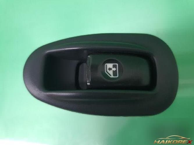 Hyundai Sonata 1997 — блок кнопок электростекол передний левый