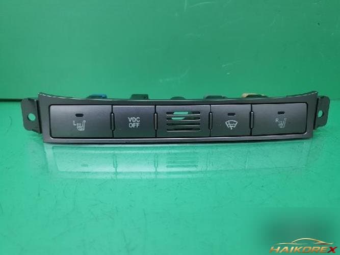Kia Carnival 2011 — кнопка/выключатель 1