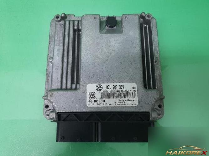 Audi A4 2010 — блок управления двигателем ECU 03L 907 309