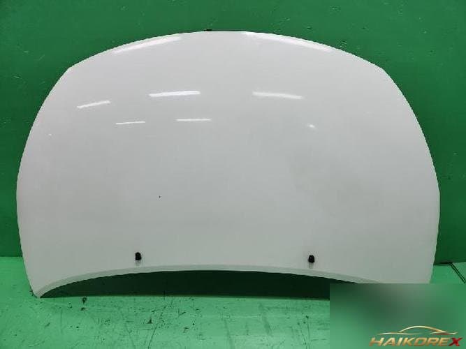 Toyota 2004 — капот