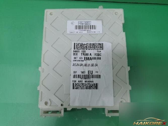 Ford Focus 2013 — блок предохранителей салонный BV6N 14A073 EU