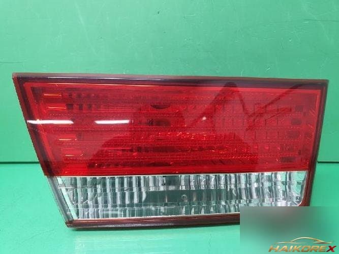 Hyundai Sonata 2008 — накладка двери задней левой (2-я)