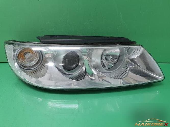 Hyundai Granzer 2008 — фара правая