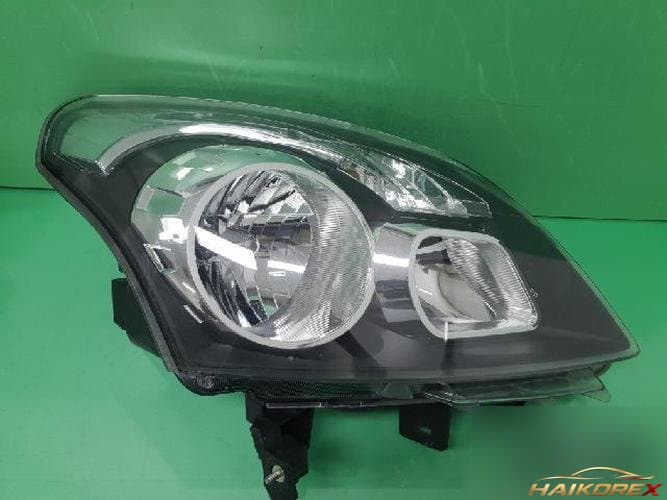 Renault QM5 2008 — фара правая