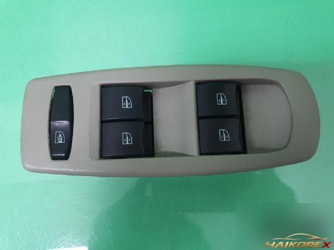 Renault QM5 2008 — выключатель стеклоподъемника 6