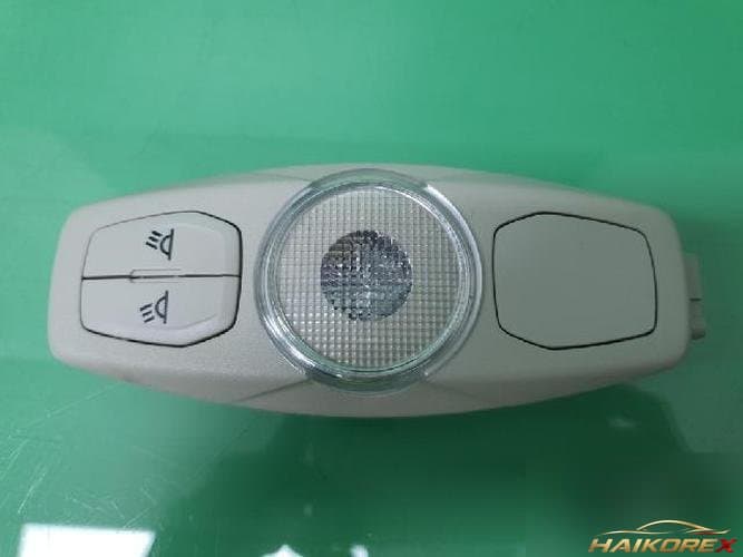 Ford Focus 2013 — внутреннее освещение 1