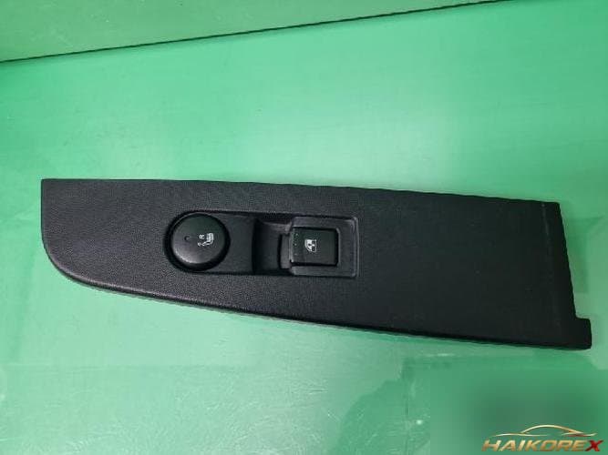 KG Mobility Korando 2015 — блок управления стеклоподъемниками