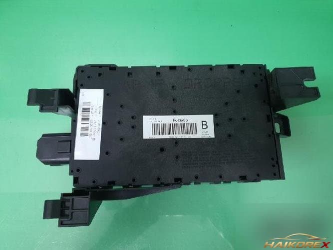 Ford MKX 2007 — блок предохранителей салона 7T4T 15604 BL