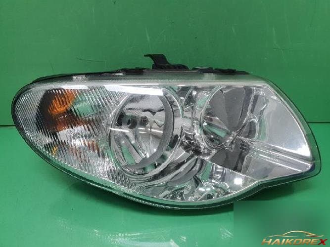 Chrysler Grand Voyager 2007 — фара правая 04857830AC