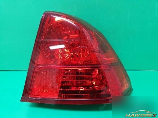 Honda Civic 2005 — комбинированный фонарь задний правый