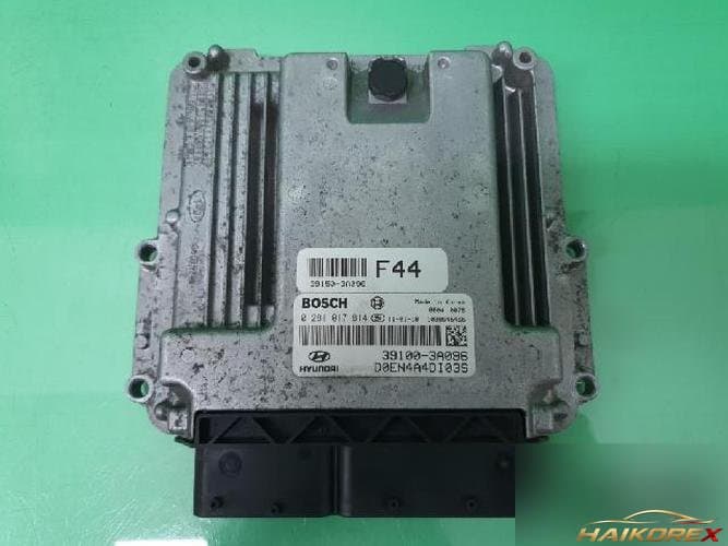 Hyundai Veracruz 2011 — блок управления двигателем ECU 39100 3A096