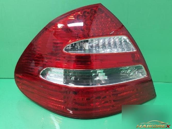 Mercedes-Benz E-Class 2003 — задний фонарь комбинированный левый (2118200564)