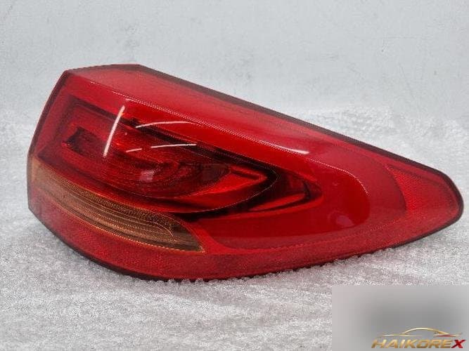 Kia K9 2013 — комбинированный фонарь задний правый (пассажирский) 92402-3T0