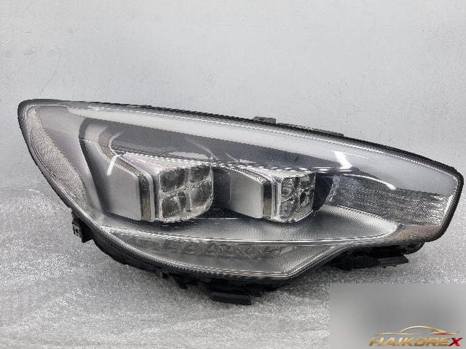 Kia K9 2013 — фара правая (LED)