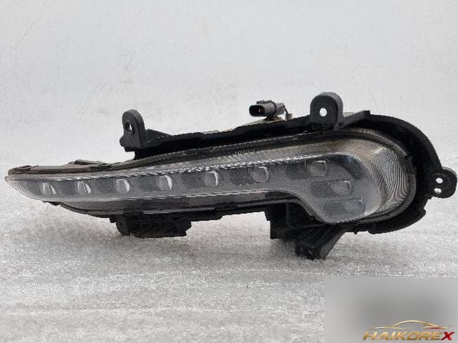 Kia K9 2013 — противотуманная фара левая (92201-3T1)