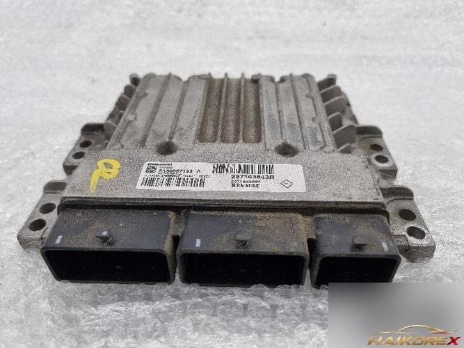 Renault SM5 2014 — блок управления двигателем ECU 237103843R