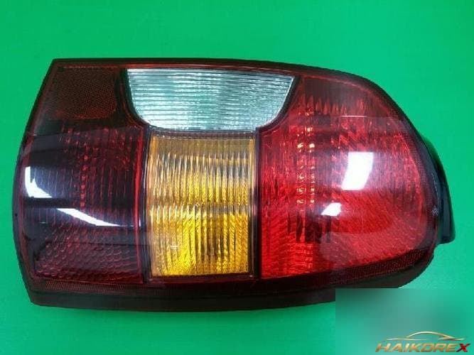 Hyundai Trajet 2002 — фонарь задний в сборе правый (пассажирский) 92402 3A000 2