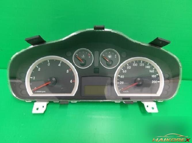 Hyundai Santa Fe 2005 — панель приборов 9400526310