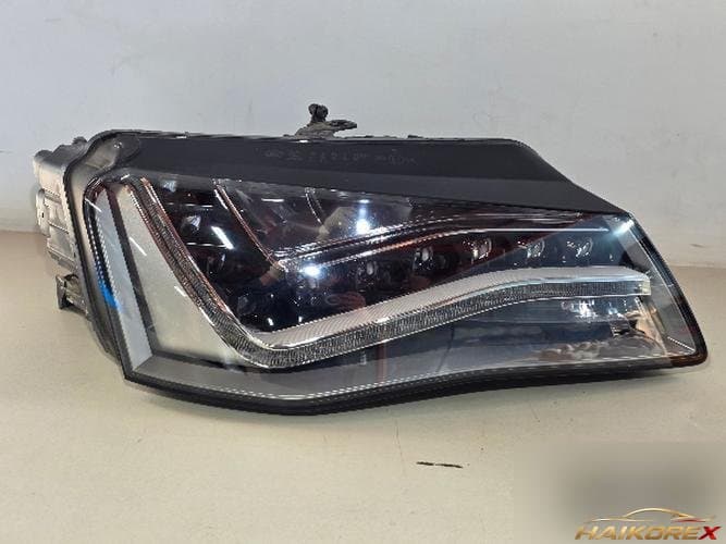 Audi A8 2012 — фара головного света правая 4H0941030J