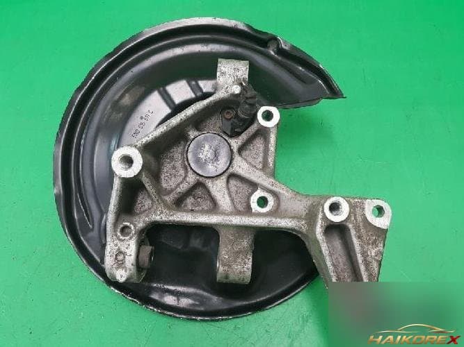 Volkswagen Passat 2009 — задний подрамник левый 5N0 615 611 C
