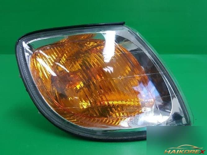 Hyundai Trajet 2004 — повторитель поворота правый 923023A000