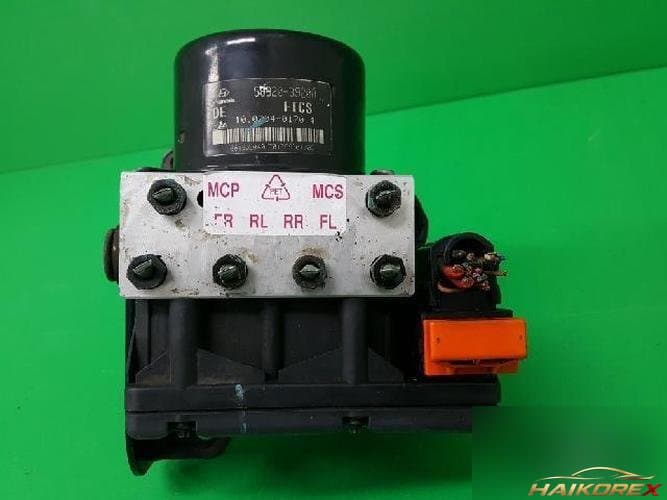 Hyundai Granzer 1999 — ABS блок 58920-39200
