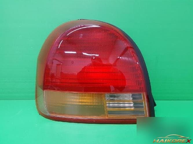 Hyundai Sonata 2000 — фонарь задний левый (водительский) в сборе 92401-38001