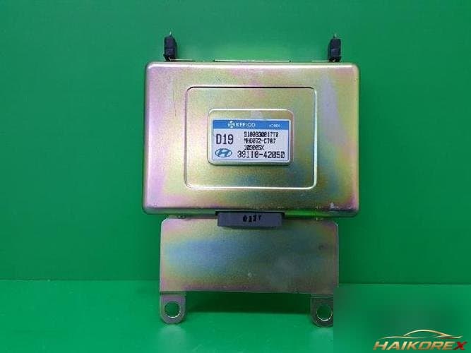 Hyundai Starex 2000 — блок управления двигателем ECU 39110-42050