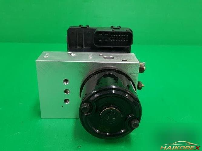 Hyundai Avante 2000 — ABS 58920 2D500