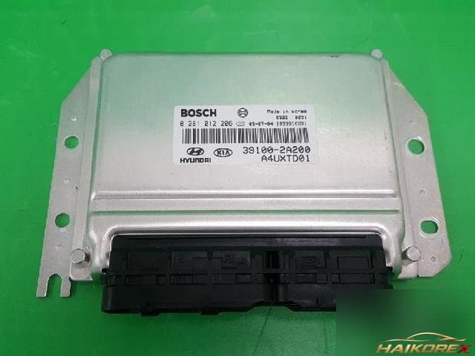 Hyundai Avante 2005 — блок управления двигателем ECU 39100 2A200 1