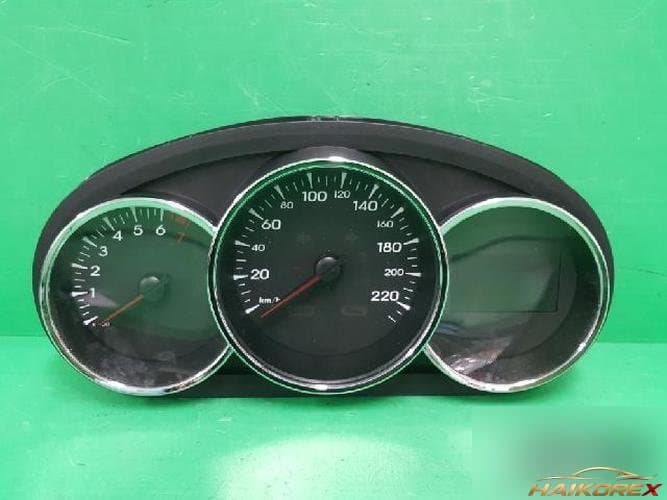 Renault SM3 2011 — панель приборов 250450023R