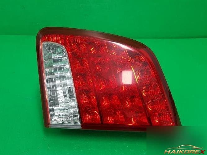 Kia Sorento 2012 — белый задний фонарь (багажника) 924062P100