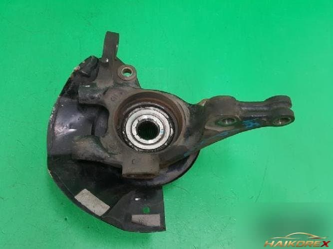 Kia Roche 2006 — поворотный кулак передний левый 517152G001