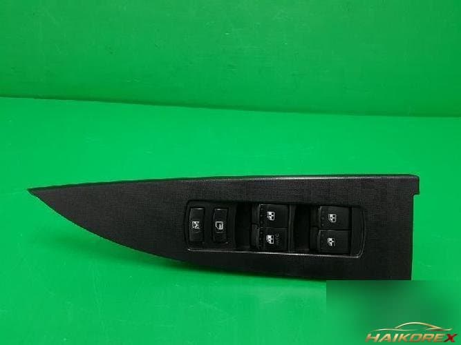 KG Mobility Actyon 2008 — блок управления стеклоподъёмниками передней двери левый 7225009001LAM