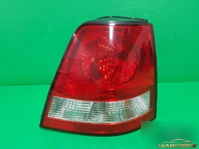 Kia Sorento 2003 — комбинированный задний фонарь правый (пассажирский) 92402 3E000 8