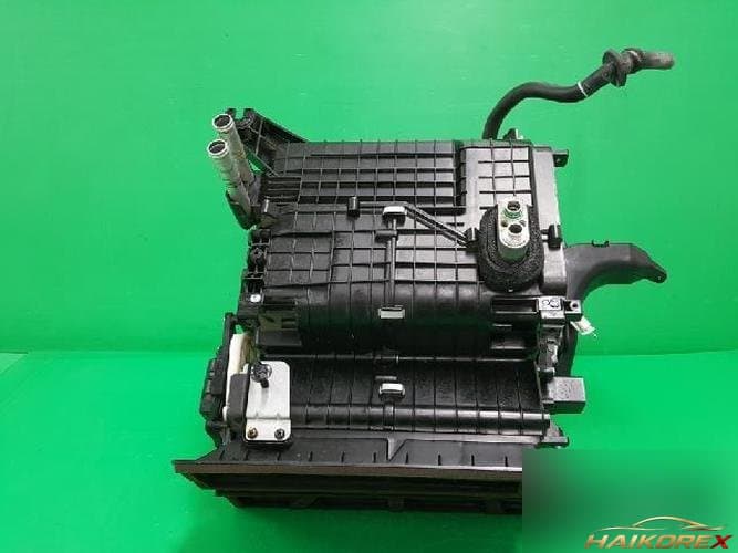 Hyundai Santa Fe 2006 — испаритель кондиционера/отопителя 97205 2B250
