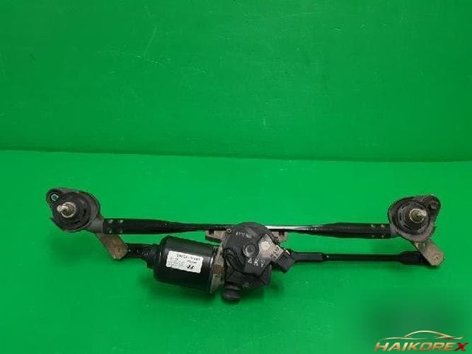 Hyundai Santa Fe 2006 — мотор стеклоочистителя в сборе с тягами 98110-2B000