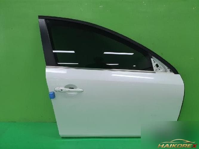 Renault SM5 2014 — дверь передняя правая