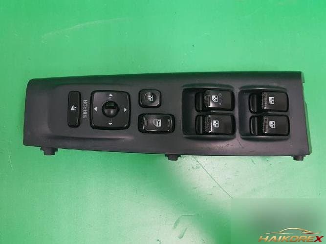 Hyundai Grandeur 2006 — блок кнопок стеклоподъёмника 93570 3L001WK