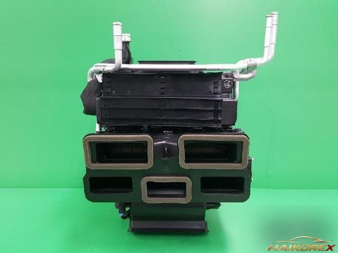 Audi A6 2008 — сердцевина радиатора печки/кондиционера 4F1820351AC
