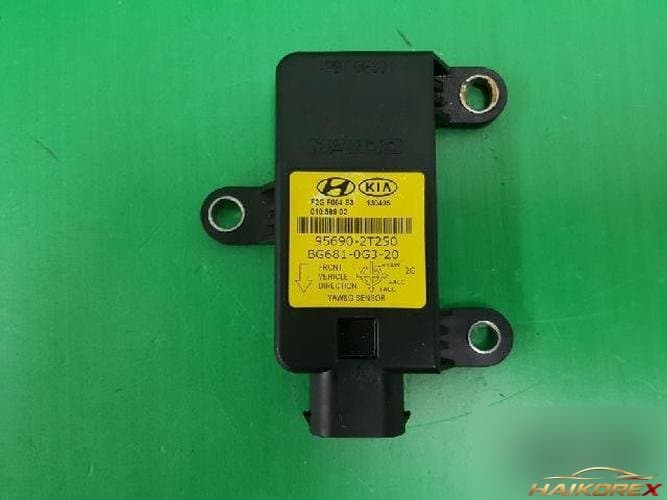 Kia K7 2013 — блок управления ETACS/BCM 95690 2T250