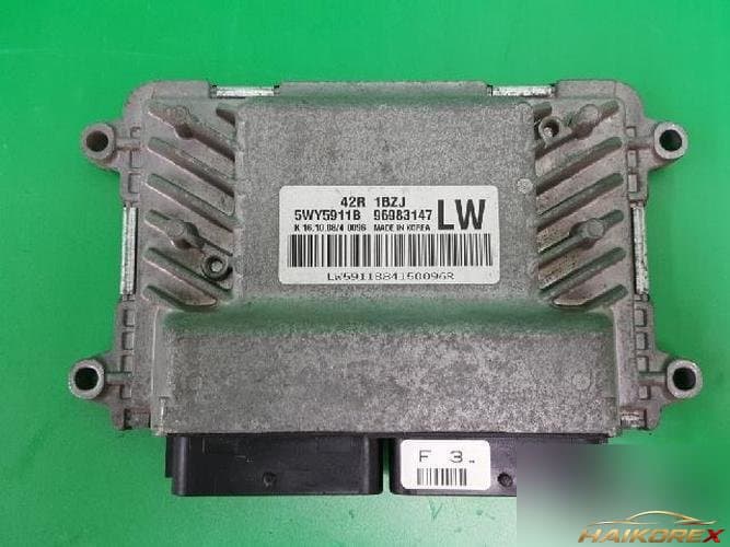 Daewoo Gentra 2009 — блок управления двигателем ECU 96983147