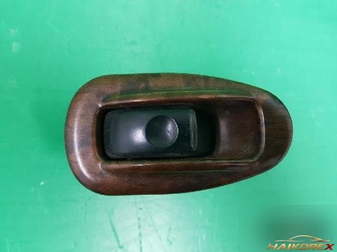 Hyundai Santamo 2002 — переключатель стеклоподъёмника 93570 M2500