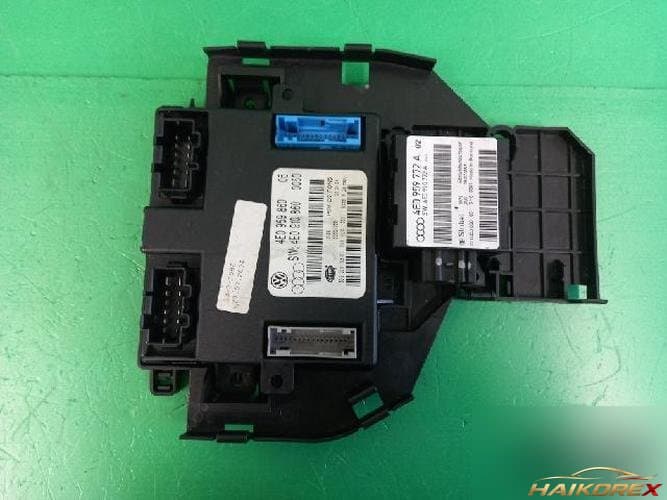 Audi A8 2005 — блок управления ETACS/BCM 4E0 959 860